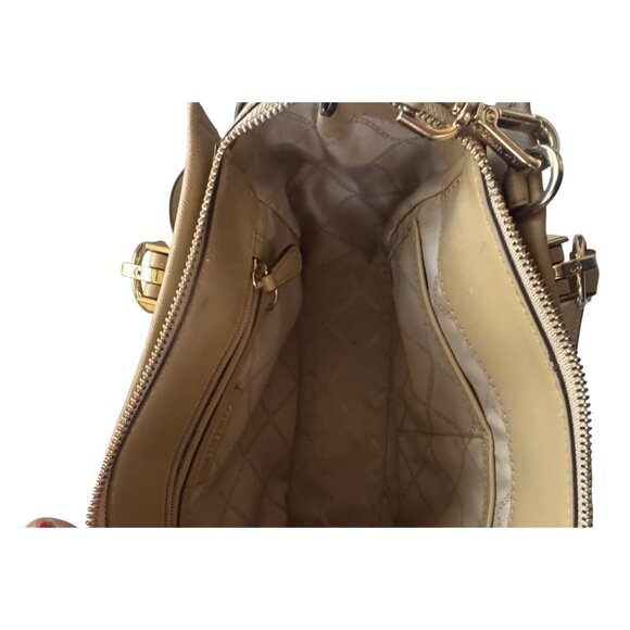 Michael Kors Beige Leather Satchel Bag With Adjustable Strap & Gold Hardware - Picture 10 of 12